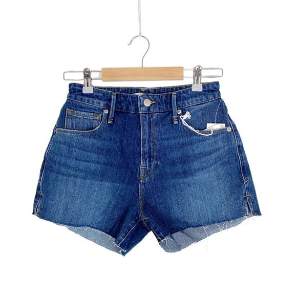 GOOD AMERICAN Cut Off Flat Tummy Tech Raw Hem Shorts - Picture 4 of 11